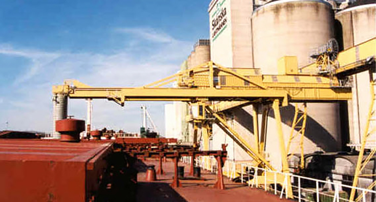 ship-loader-sweden-bruks-siwertell