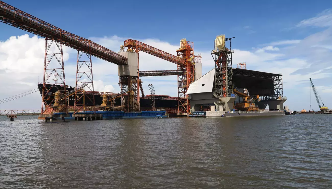 Siwertell ship unloader in Brazil