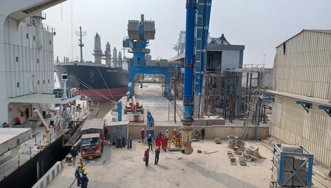 Siwertell ship unloader services