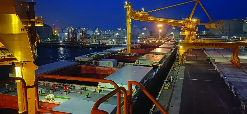 Siwertell ship unloaders