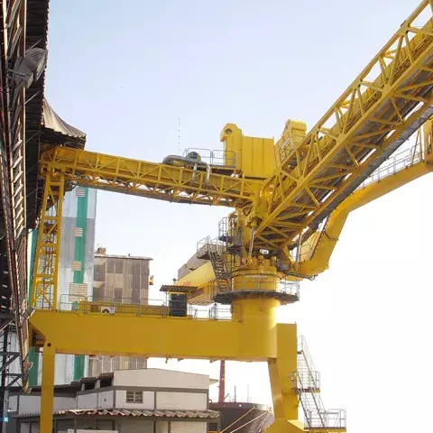 Yellow Siwertell Ship loader for alumina, Brazil