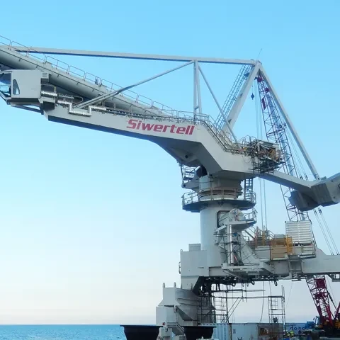 White Siwertell Ship unloader for coal, Philippines