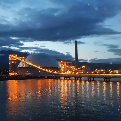 White Siwertell Ship unloader for coal, Philippines