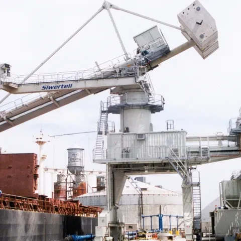 Siwertell Terminal for cement, USA