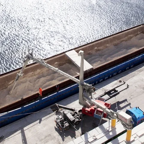 Siwertell mobile unloader in operation