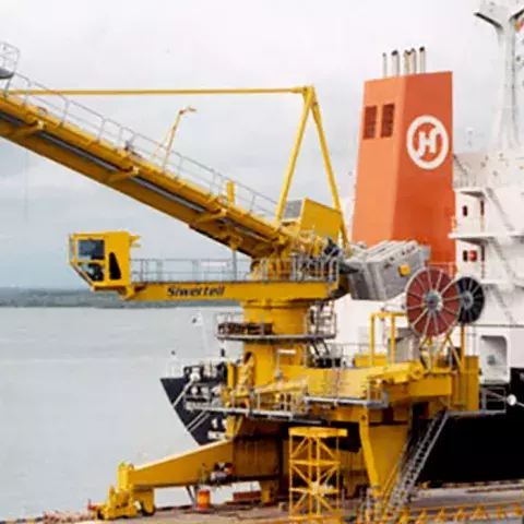 Yellow Siwertell Ship unloader for grain, Colombia