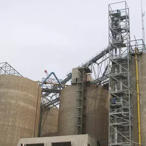 Siwertell Terminal for cement, Kuwait