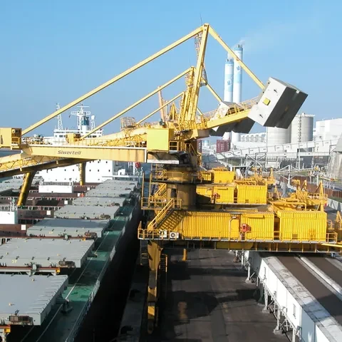 Yellow Siwertell Ship unloader in operation