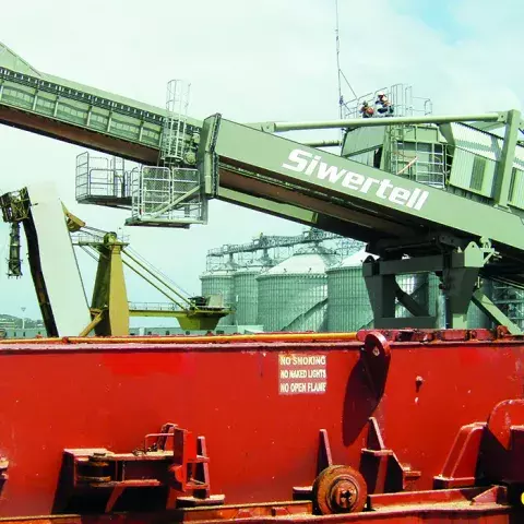 Grey Siwertell Ship loader in operation