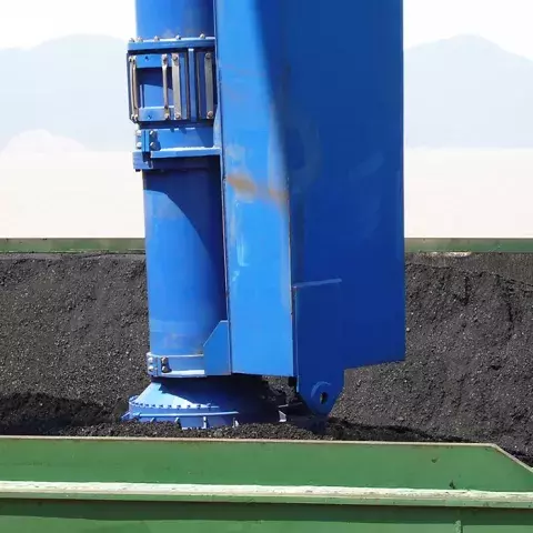 Blue Siwertell Ship unloader in operation