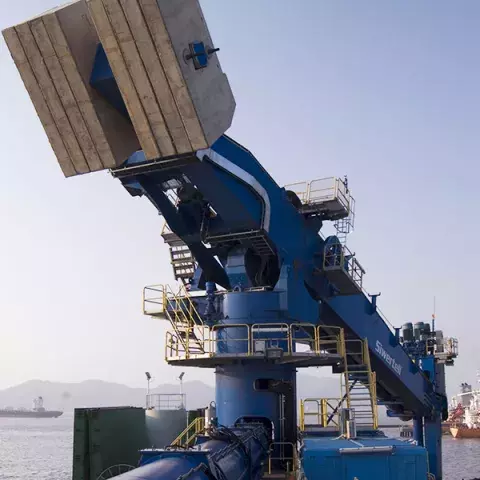 Blue Siwertell Ship unloader for coal, China