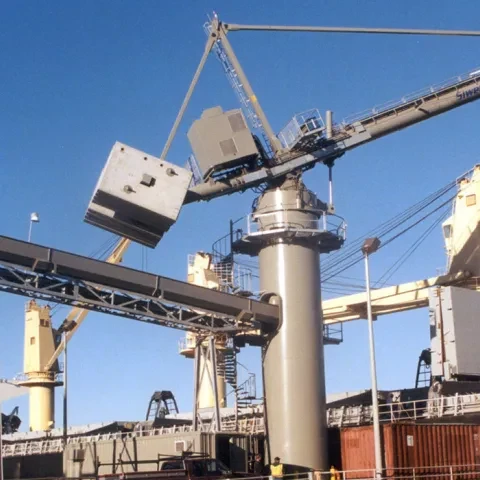 Grey Siwertell Ship unloader for cement, USA