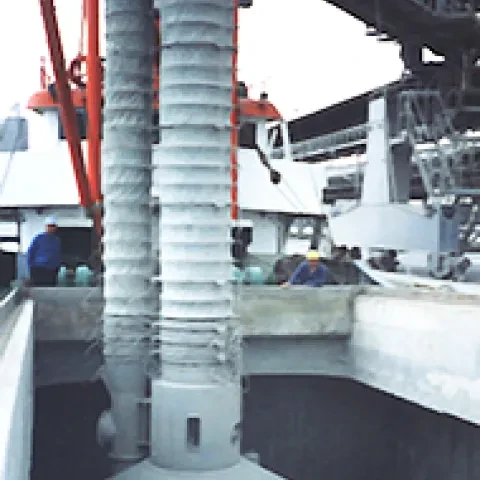 Grey Siwertell spout in operation
