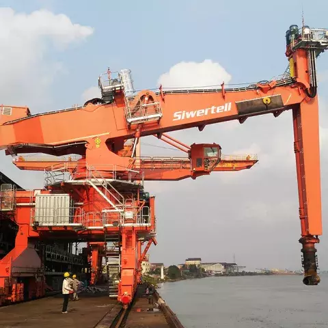 Orange Siwertell Ship unloader for coal, China