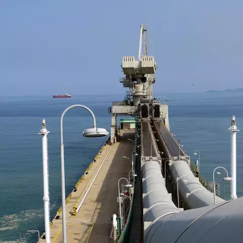 Two parallel 211m-long modular belt conveyor system