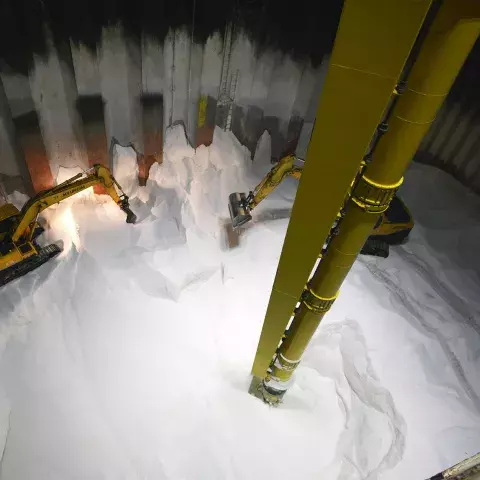 Unloading salt with a ship unloader