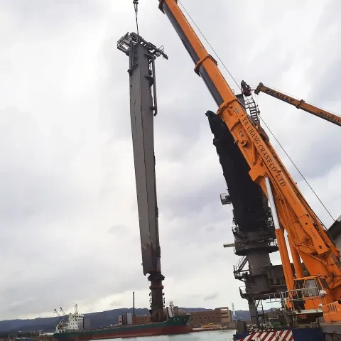 Bruks Siwertell refurbishment of ship unloader