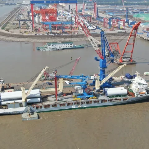 Siwertell ship unloader in Ashdod Port, Israel