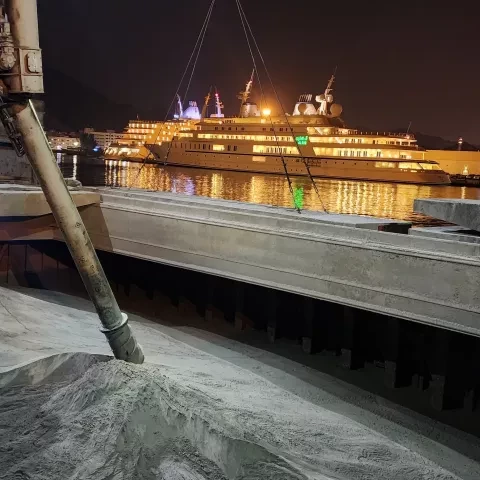 Siwertell Mobile Ship Unloader service work