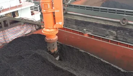 Siwertell unloading coal