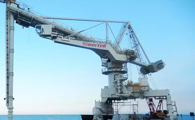 White Siwertell Ship unloader for coal, Philippines