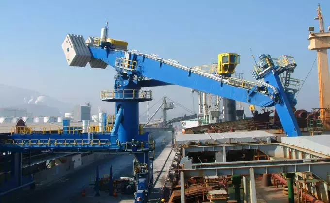 Blue Siwertell Ship unloader for Fertiliser, South Korea