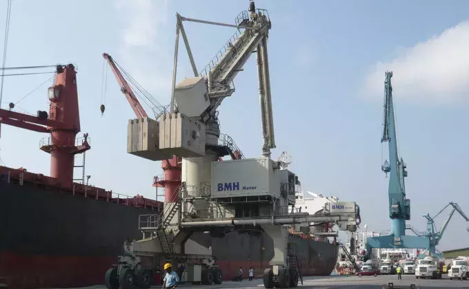 Siwertell ship unloader in Nigeria