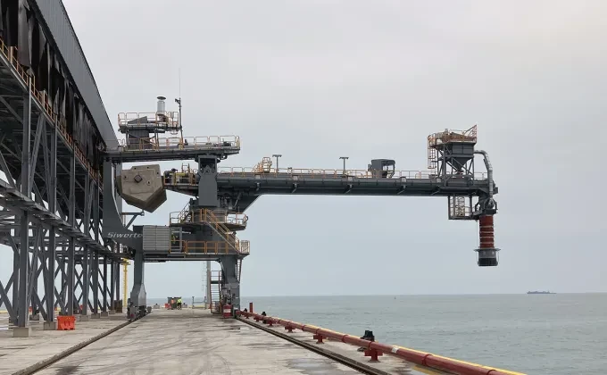 Siwertell ship loader