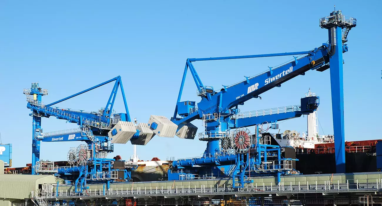 Blue Siwertell Ship unloader for coal and biomass, United Kingdom