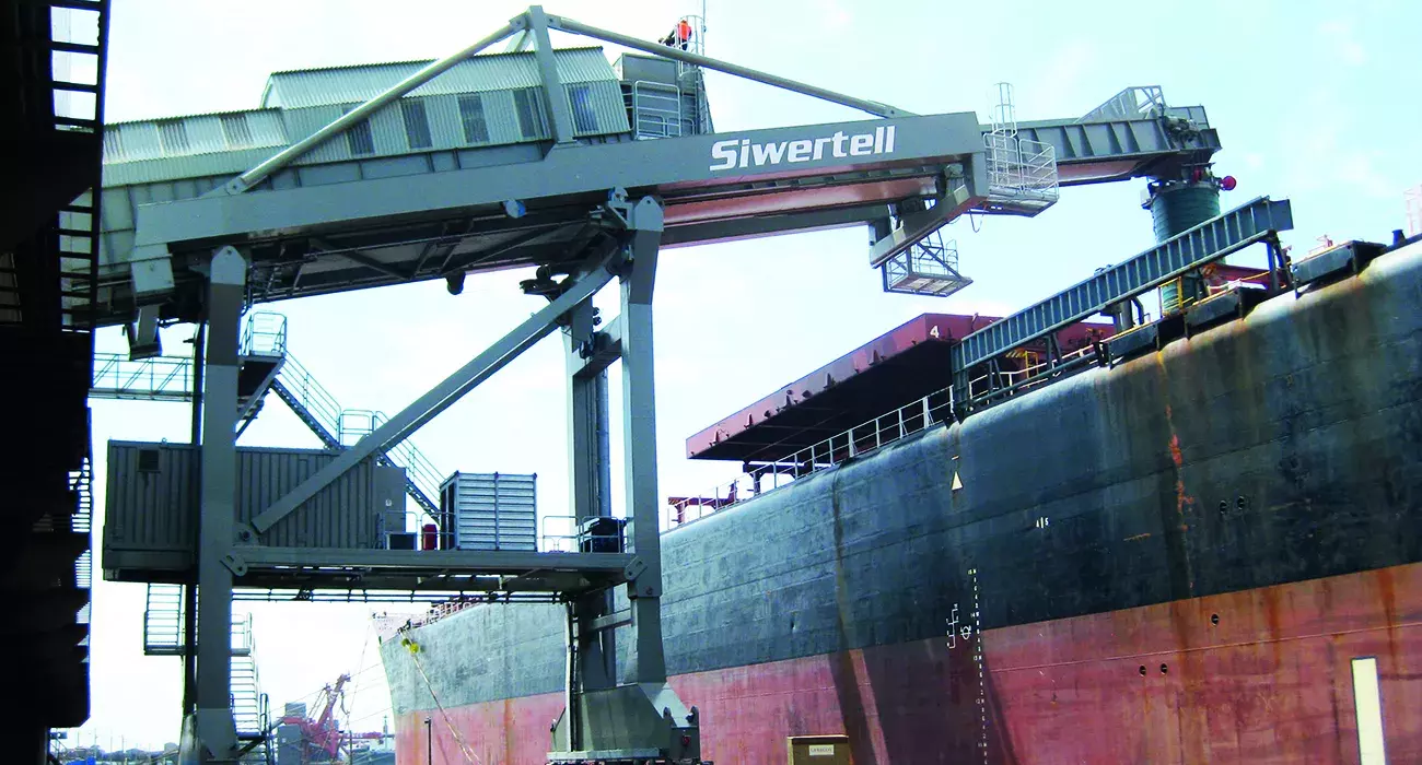 Grey Siwertell Ship loader in operation