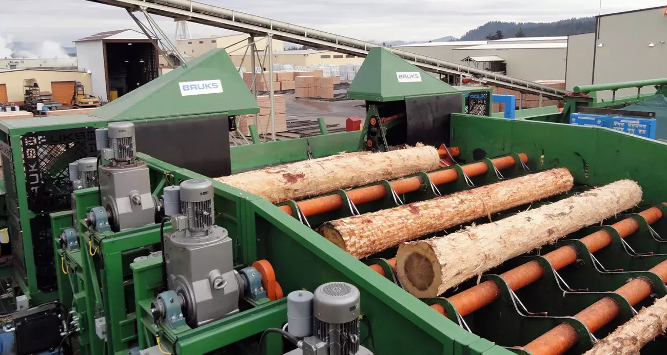 Bruks Siwertell wood processing